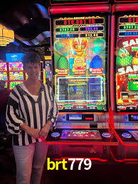 A Ascensão dos Esportes Eletrônicos: Um Novo Paradigma no Entretenimento